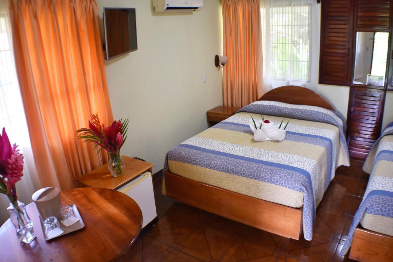 Hotel Arenal Country Inn La Fortuna Luaran gambar