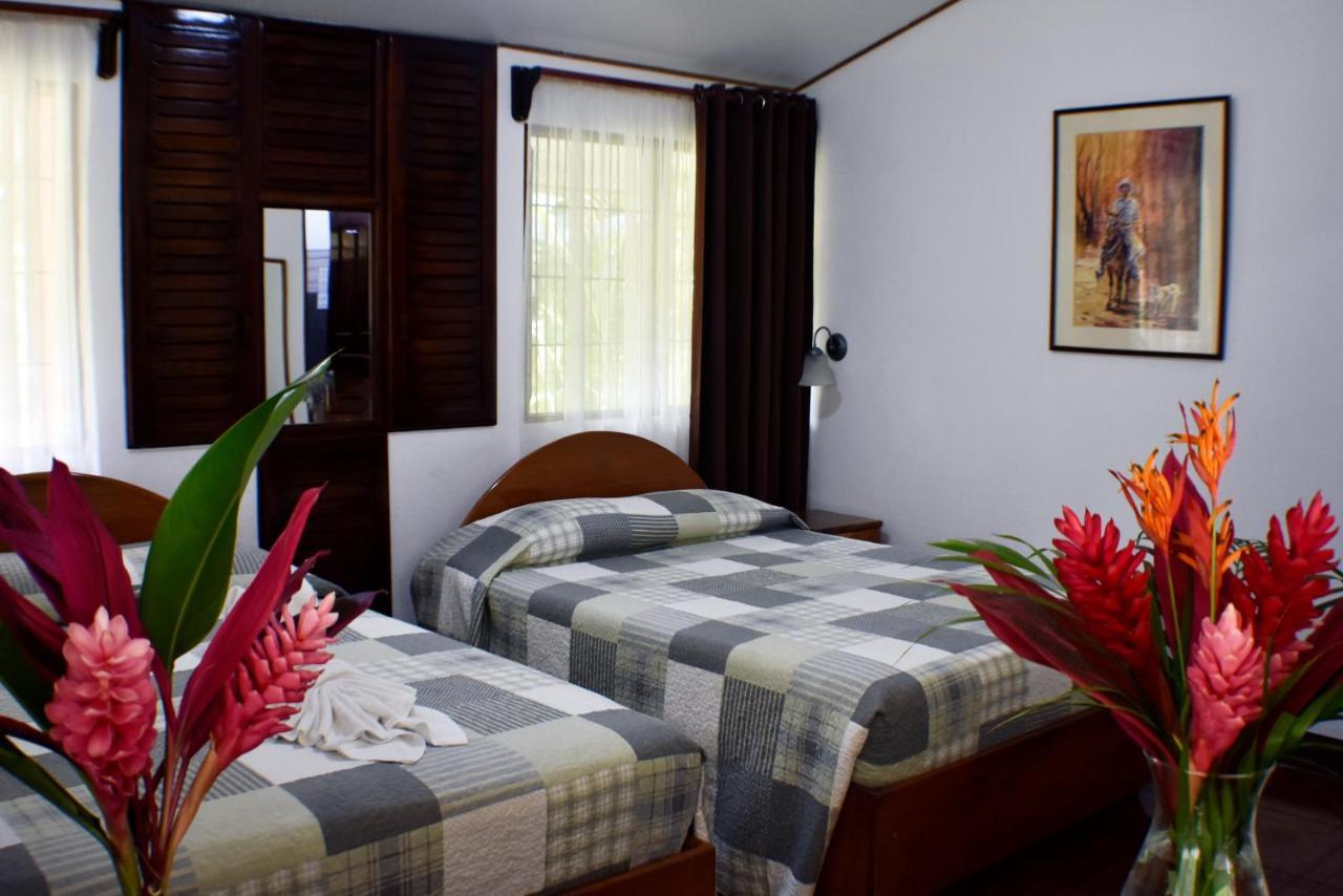 Hotel Arenal Country Inn La Fortuna Luaran gambar